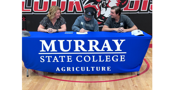 Braceton Hauxwell Signs with Murray State College